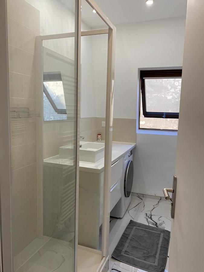 Upscale 80M2 2 Bedroom Apartment Near Champs Elysees Paris Ngoại thất bức ảnh