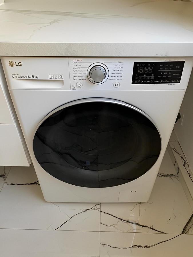 Upscale 80M2 2 Bedroom Apartment Near Champs Elysees Paris Ngoại thất bức ảnh